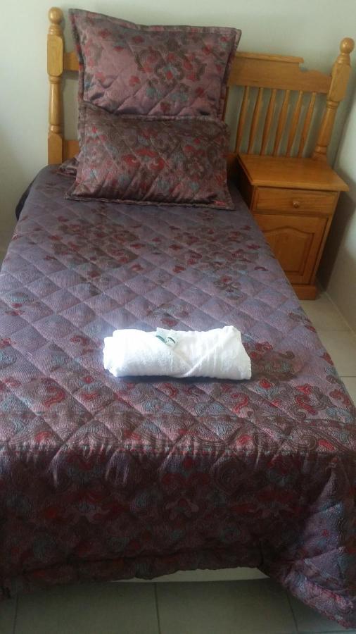 Chariots Guest House Πολοκουάνε Εξωτερικό φωτογραφία