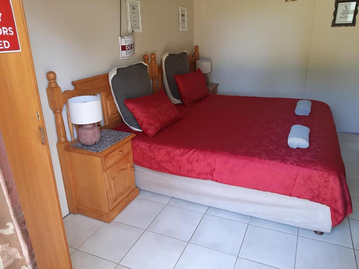 Chariots Guest House Πολοκουάνε Εξωτερικό φωτογραφία